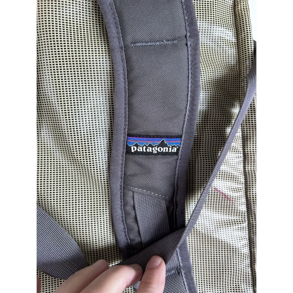 Patagonia Black Hole Duffel Backpack 60L (?) 2-way Backpack Travel Bag Preowned